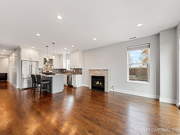 2nd image of 1924 N California Ave #3