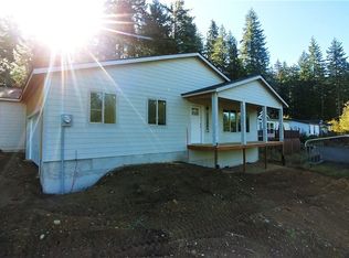 4543 E Rasor Rd, Belfair, WA 98528