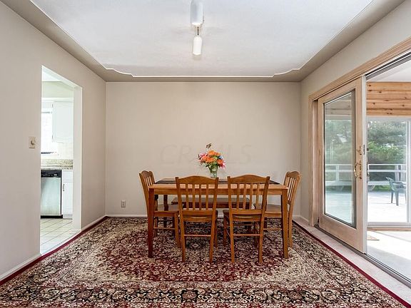 3rd image of 4605 Elan Ct