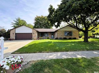 330 Bellerive Rd, Springfield, IL 62704