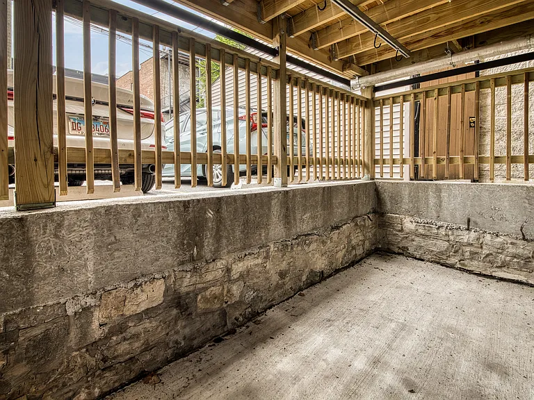 3517 N Reta Ave #1R — Photo 19