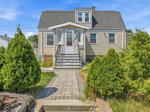 1004 N Main St, Randolph, MA 02368