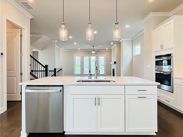 657 Summit Hill Way — Photo 16