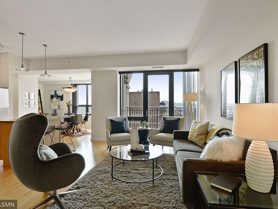 1st image of 500 Grant St E #706