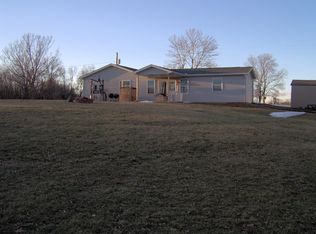 1450 Woburn Rd, Greenville, IL 62246