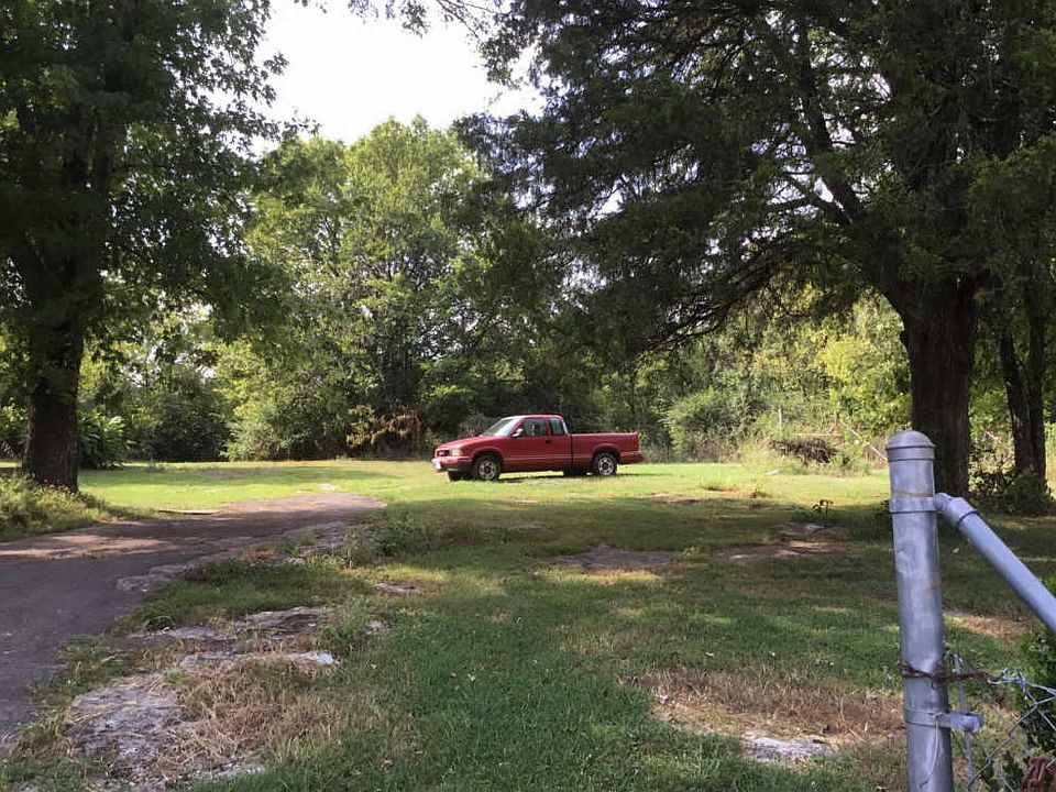 2nd image of 7831 Leanna Central Valley Rd