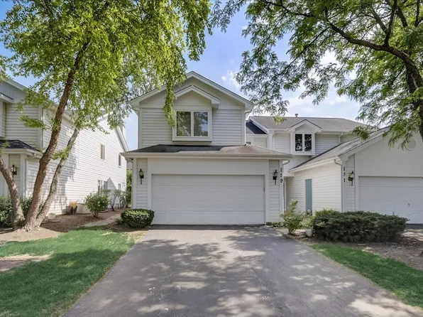 129 Carlisle Ave, Westmont, IL 60559