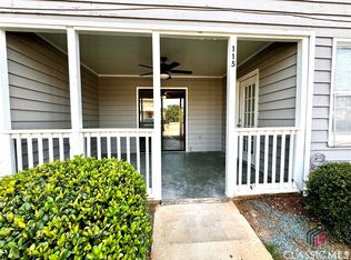 2505 W Broad St APT 115, Athens, GA 30606