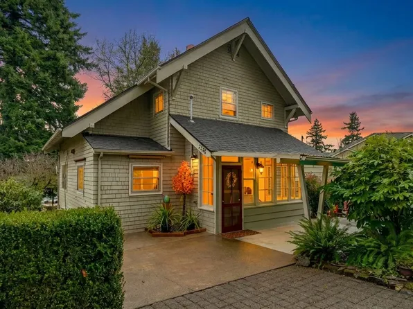 2525 SW Hume Ct, Portland, OR 97219