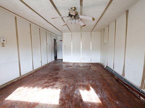 4th image of 333 Luella Ave
