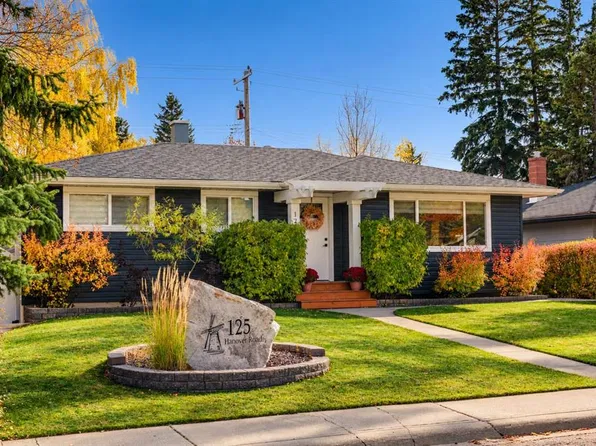 125 N Hanover Rd SW, Calgary, AB T2V 3J6