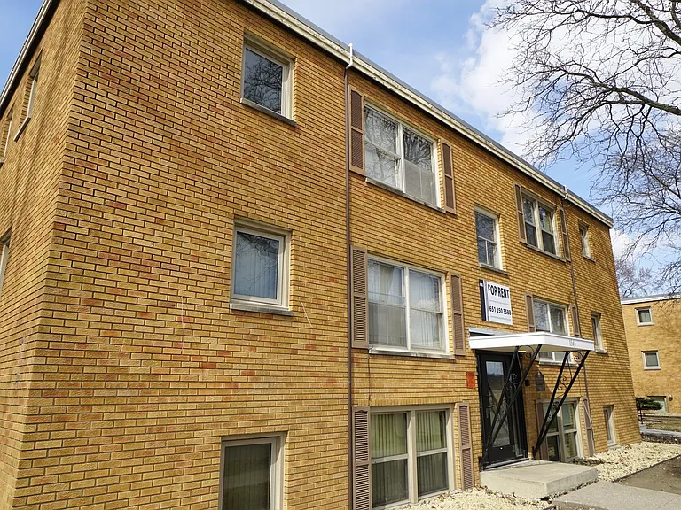 Adrian Apartments (CLO) — Photo 18