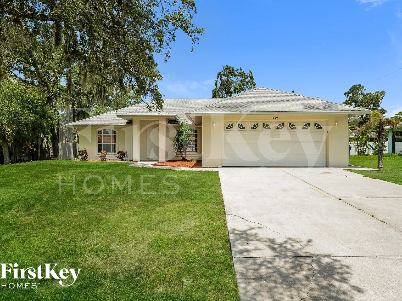 3 bed, 2.0 bath, 1410 sqft, $2,325 — Photo 1