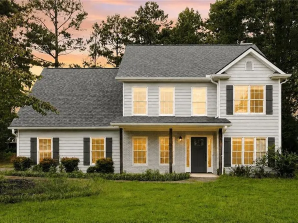2232 Woodbriar Dr, Buford, GA 30518