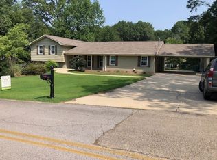 2012 Van St, Tupelo, MS 38804