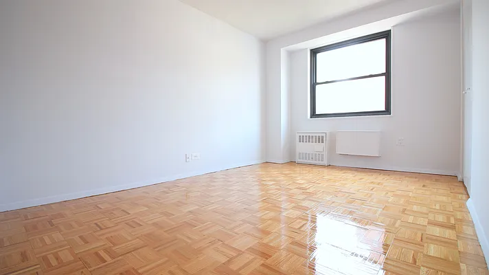 Rented by Corcoran | media 22