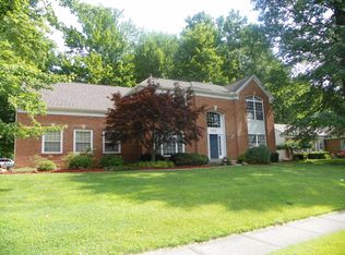 1012 Vixen Dr, Cincinnati, OH 45245