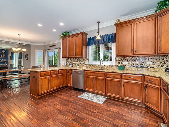 5th image of this home