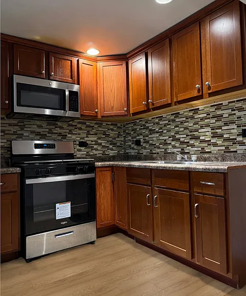 2947 N Lawndale Ave #G — Photo 2