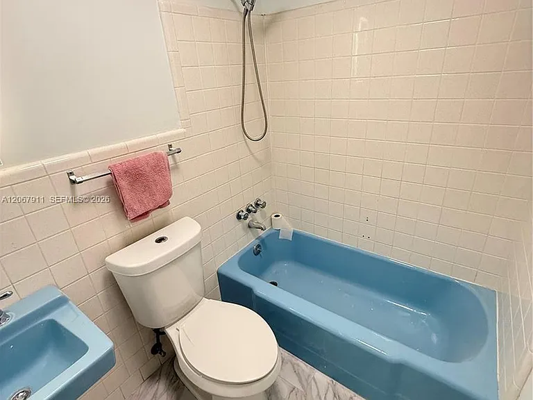 3558 Everglades Rd — Photo 12