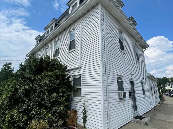 74 Washington St APT 8, Medford, MA 02155