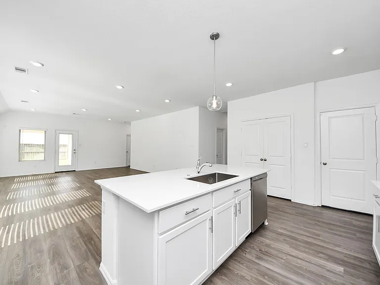 26631 Castiel Dr — Photo 11