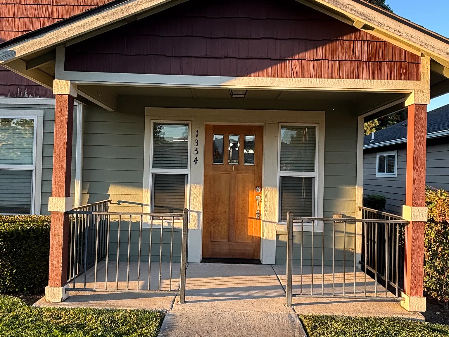 2 bed, 900 sqft, $1,500 — Photo 2