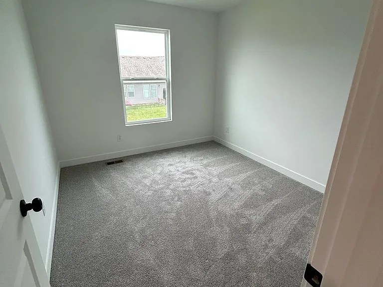 27307 Acacia Dr — Photo 8