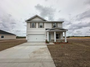 1565 SE Arnold Dr, Allenhurst, GA 31301