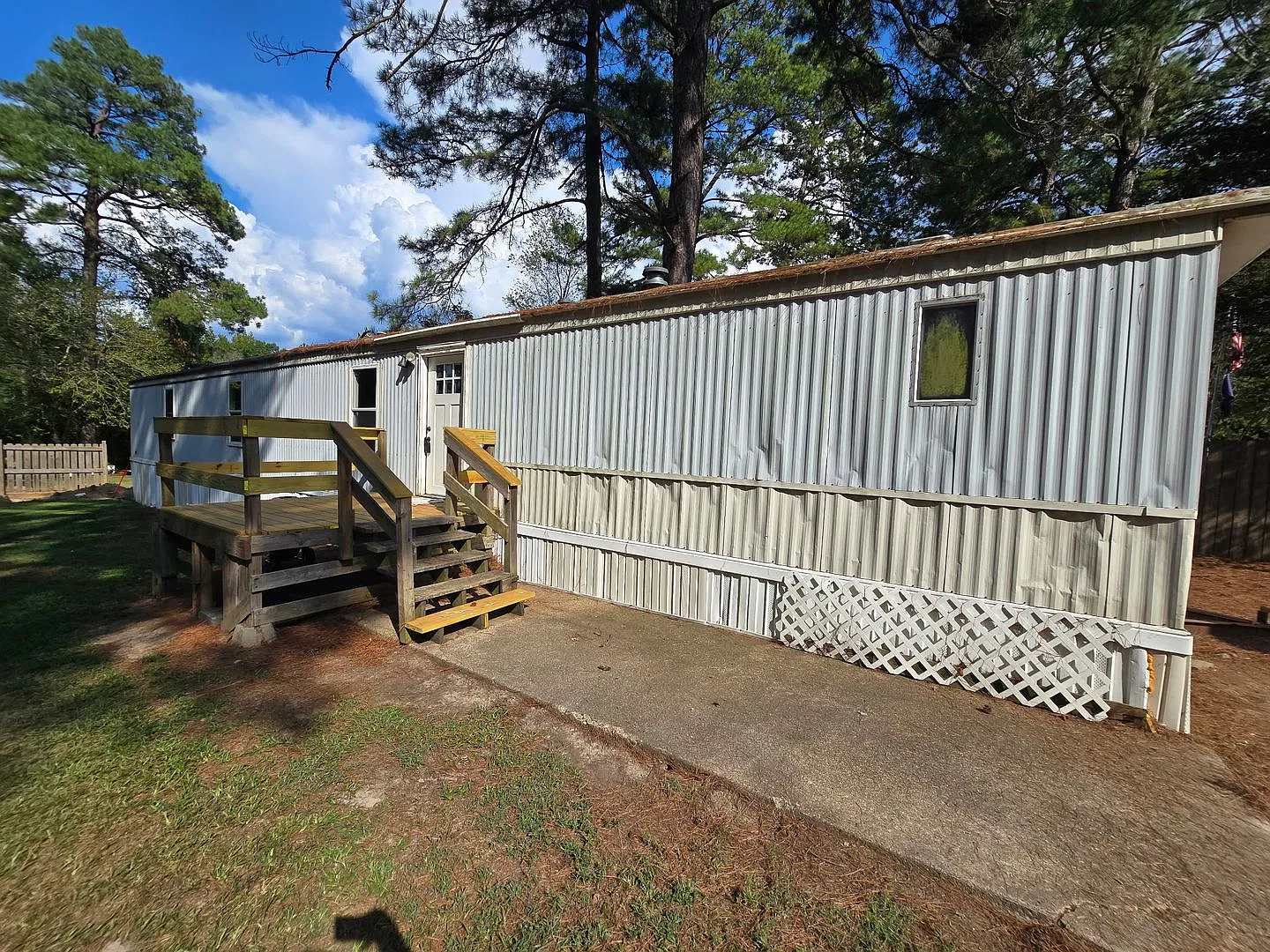 Pine Rest Mobile Home Park — Photo 1
