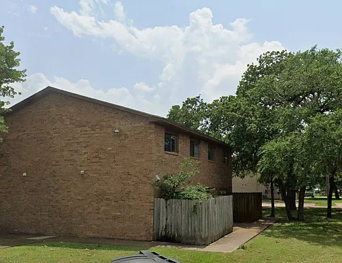 2408 Blanco Dr #B Photo 1