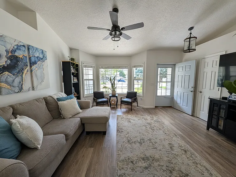 3772 E Sweet Pea Ct — Photo 3