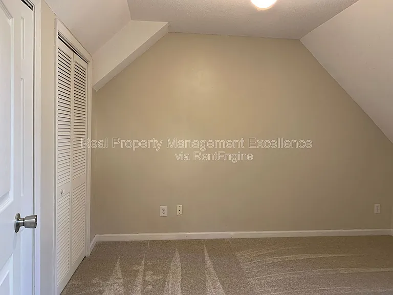4437 Whisperwood Dr — Photo 23