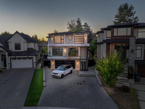 15401 78th Ave, Surrey, BC V3S 1C2