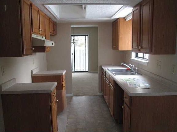2nd image of 2810 W Saddle Barn Dr