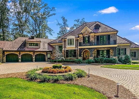 3rd image of 3750 Coral Garden Ln
