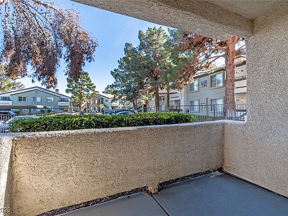 2nd image of 3141 Key Largo Dr Unit 104