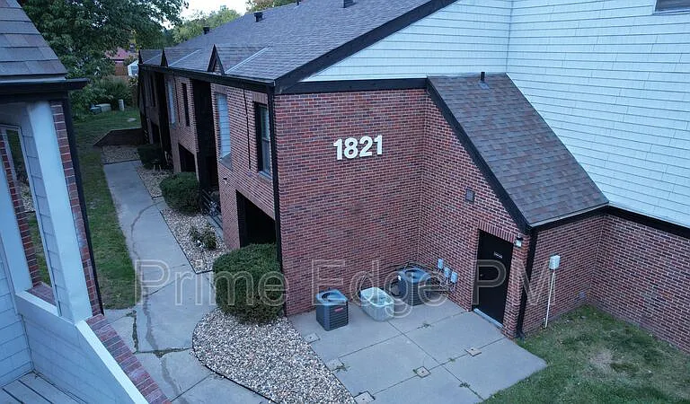 1821 Ridgehaven Ct #6 — Photo 43