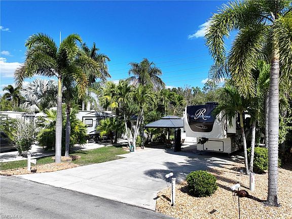 3rd image of 10397 Nightwood DR