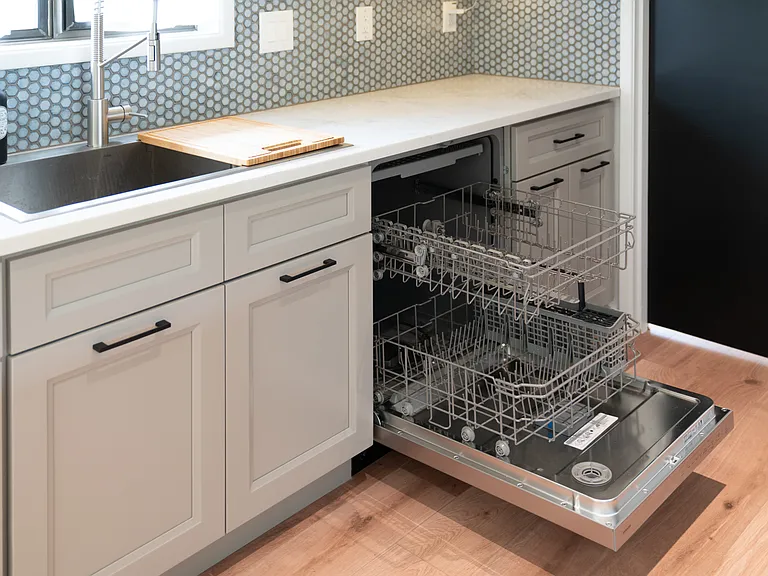 Stainless steel dishwasher (3-racks)