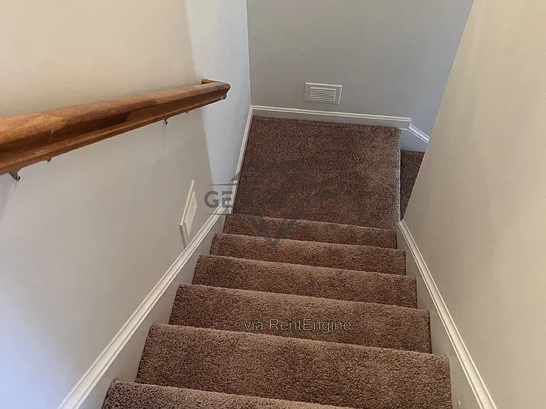 3211 Lancaster Ring Rd — Photo 22