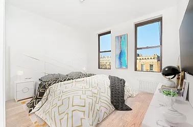 Rented by Living New York