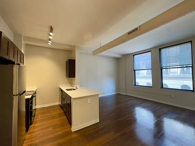Charming 1 Bedroom/1 Bathroom Apartment Unit in Downtown Baltimore, MD! Unit 416 — Photo 105