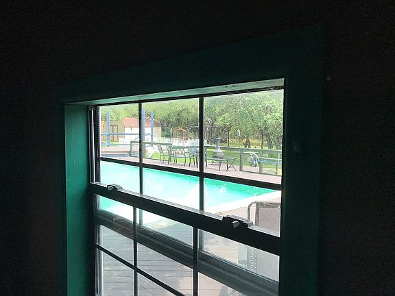 3rd image of 1770 Moonlight Dr