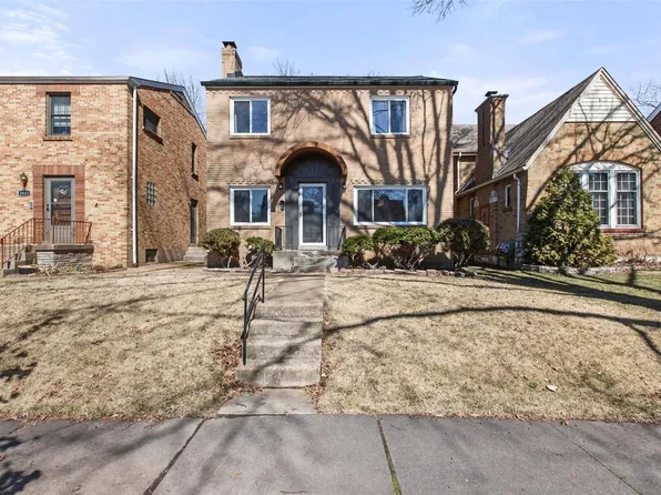 5839 Walsh St, Saint Louis, MO 63109