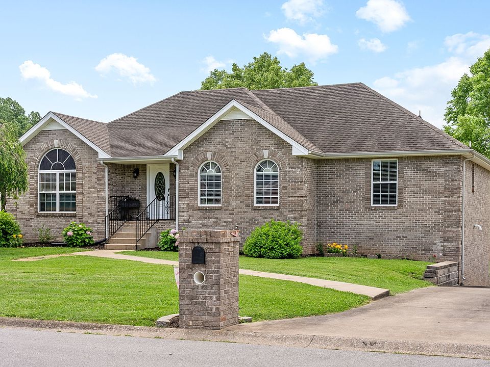 1st image of 220 Trey Ct