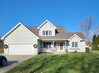 5625 McCartney Rd, Sandusky, OH 44870
