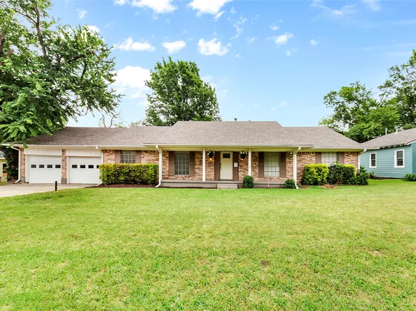 214 Center St, Whitesboro, TX 76273