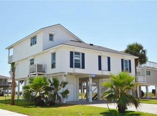 4210 Campeche Dr, Galveston, TX 77554