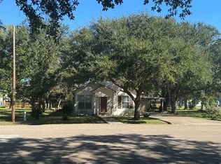 2115 Avenue F, Danbury, TX 77534